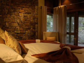 Buffalo Ridge Safari Lodge